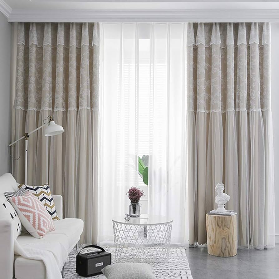 ترکیب پرده توری با پرده‌های دیگر برای زیبایی